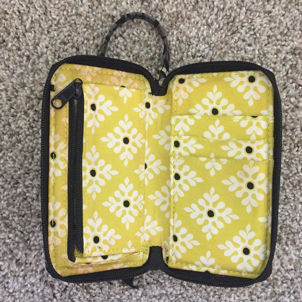 Vera Bradley Wallet - Picture 2 of 3